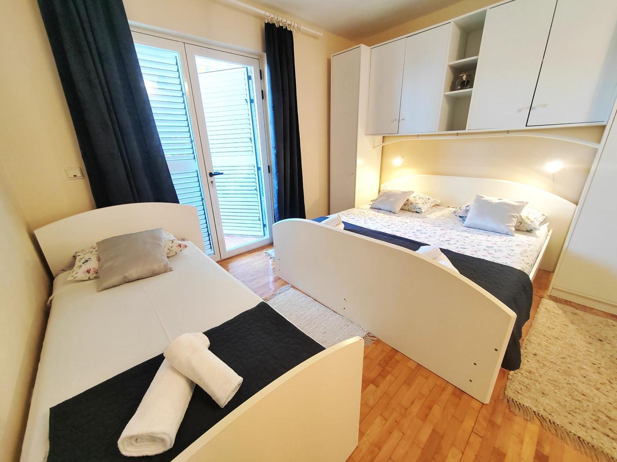 Apartments Gareta グラダツ エクステリア 写真